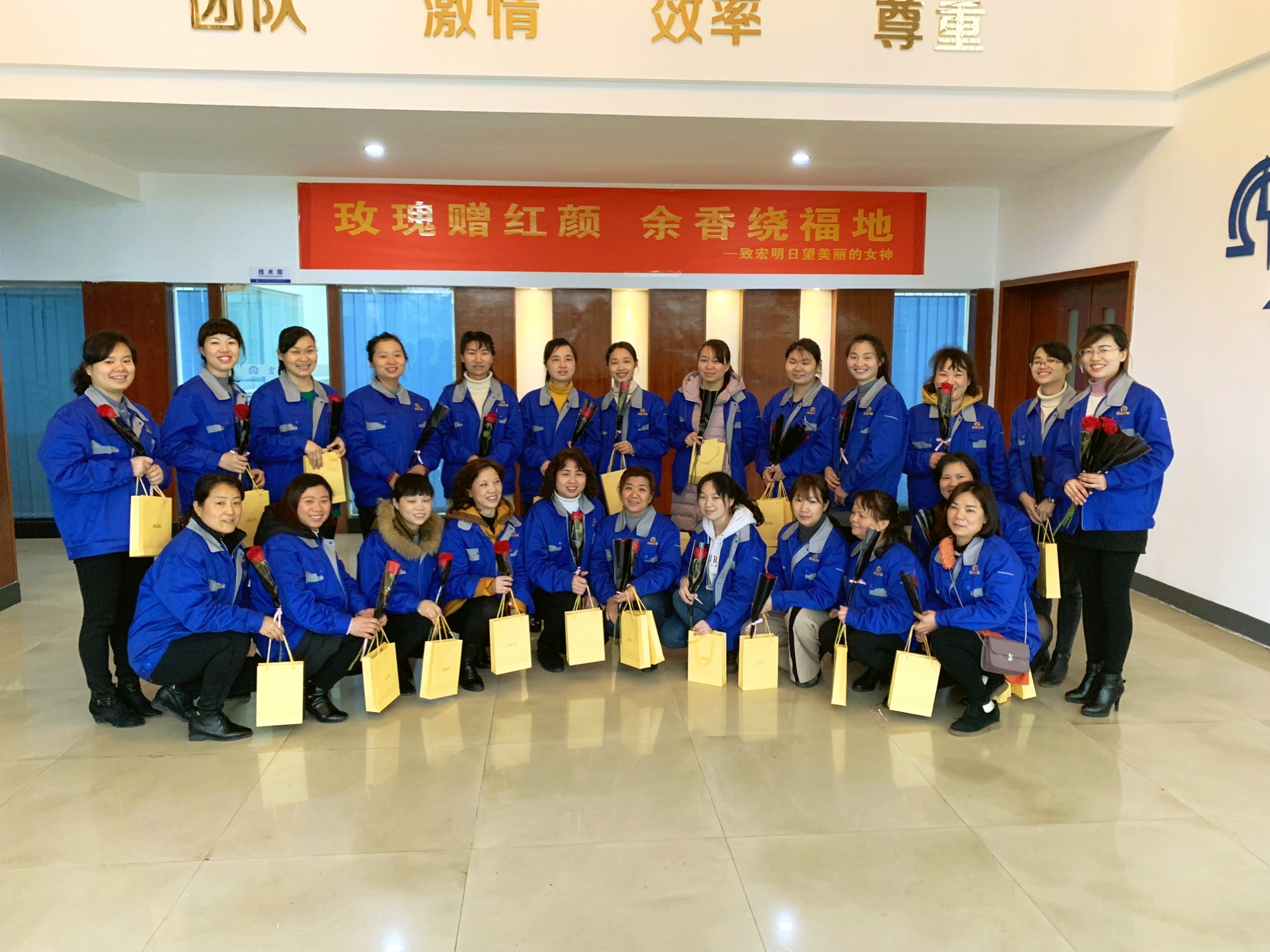 时搏体育（中国）官方网站,宏明日望,株洲电子科技,湖南电容器,株洲电容器,电容器