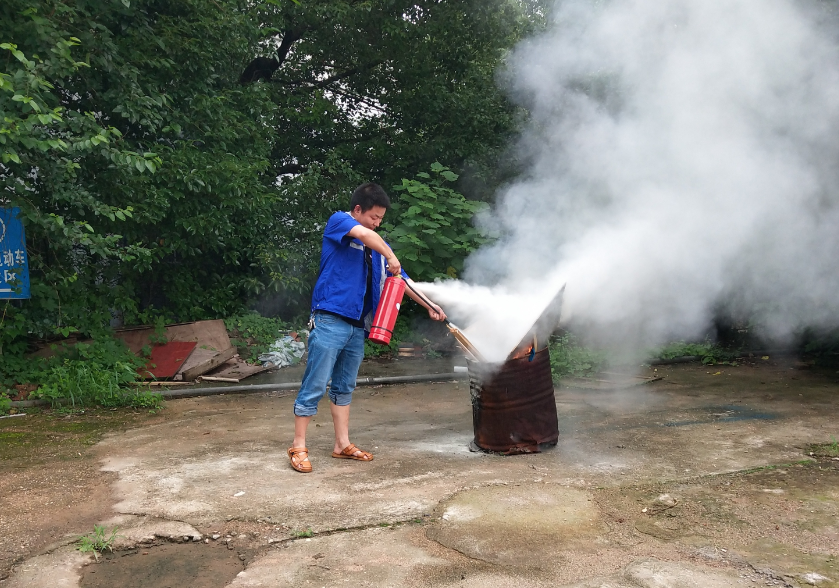 时搏体育（中国）官方网站,宏明日望,株洲电子科技,湖南电容器,株洲电容器,电容器