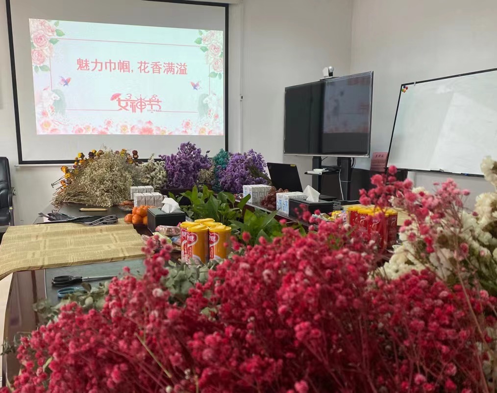 时搏体育（中国）官方网站,宏明日望,株洲电子科技,湖南电容器,株洲电容器,电容器