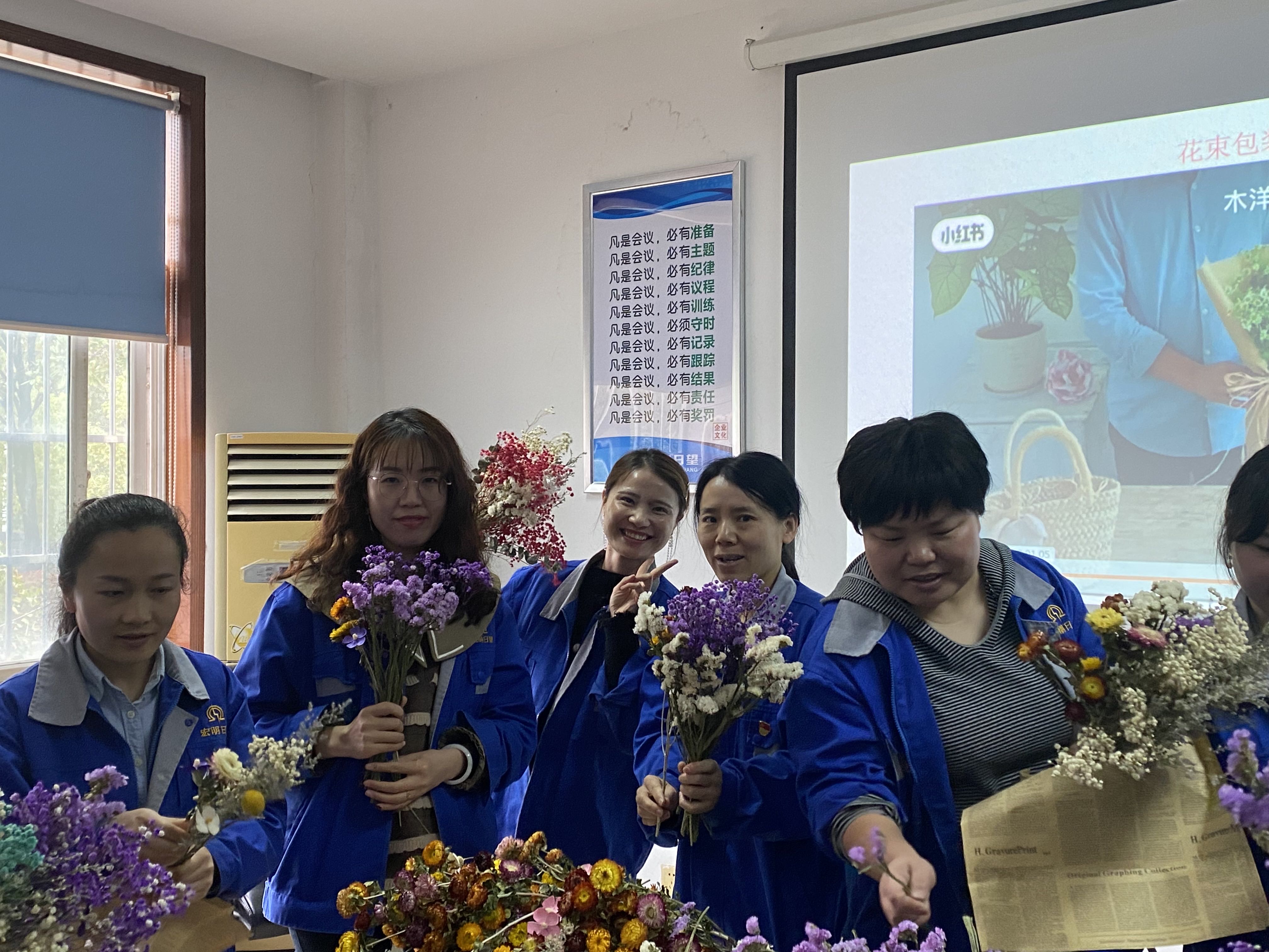 时搏体育（中国）官方网站,宏明日望,株洲电子科技,湖南电容器,株洲电容器,电容器